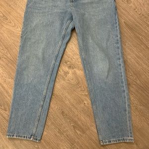 Everlane jeans. In new condition.